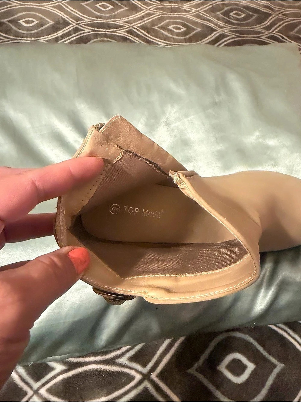 Top Moda Tan Wedge Ankle Boots Like New - Picture 3 of 3